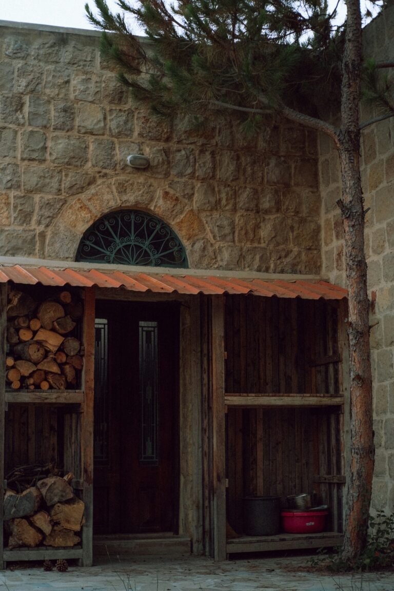 christian-harb-bpMiOciXHpw-unsplash