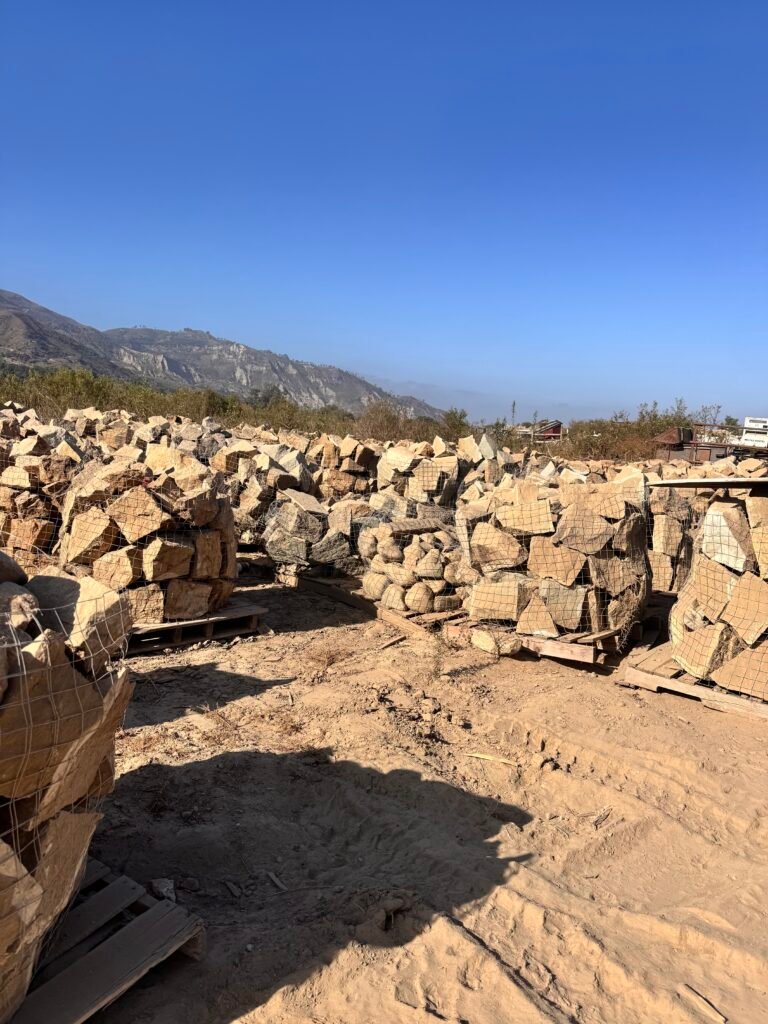 wall rock, basketed